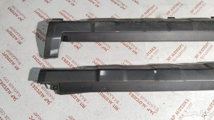 Накладка на порог наружная Honda Cr-V K24A 2009