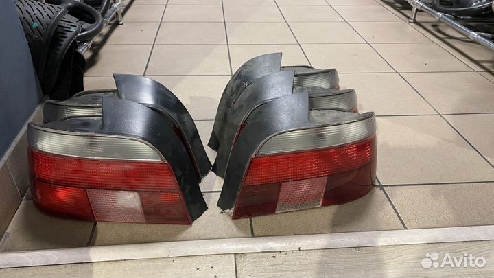 Фонарь задний в кузове Лев. 2496297 бмв 5 серия