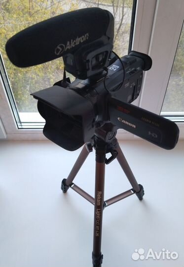 Видеокамера canon legria HF G26