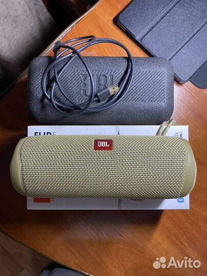 JBL Flip 5