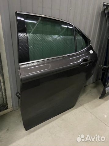 Дверь задняя левая Toyota Camry 70 75