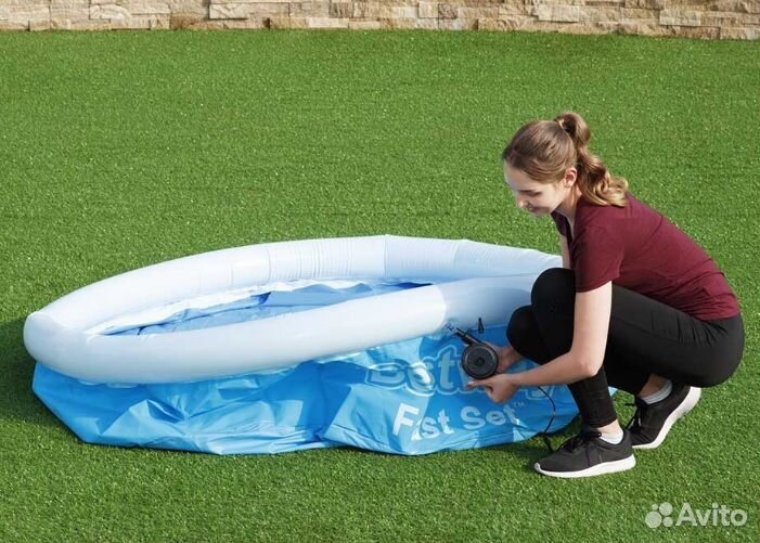 Бассейн детский надувной 57241 (152см х 38см)