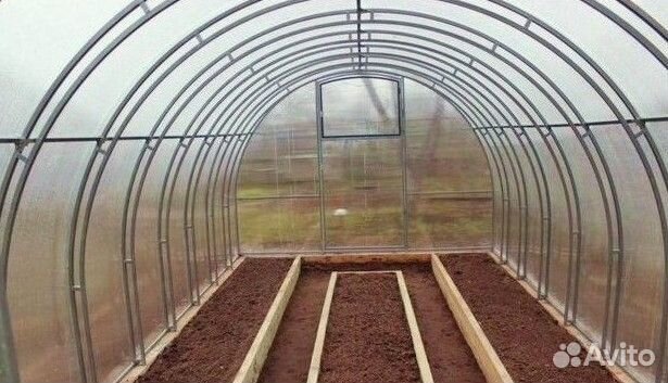 Теплица из поликарбоната