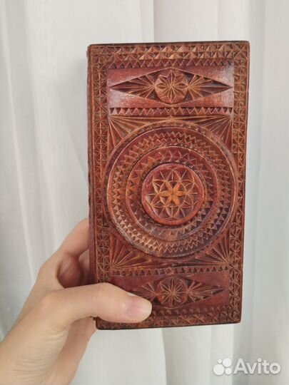 Шкатулка деревянная, ручная работа