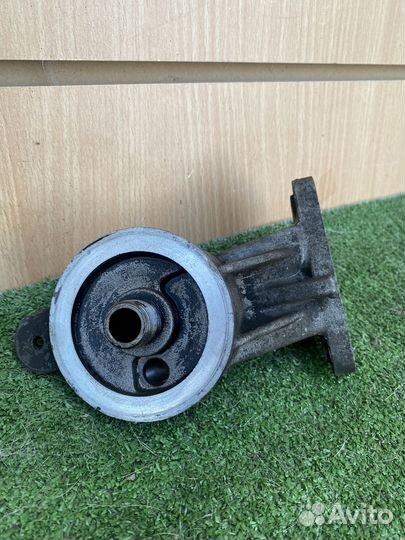 Кронштейн масляного фильтра ford focus 1 1.6