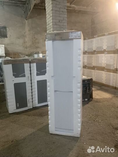 Холодильник stinol 2 метра