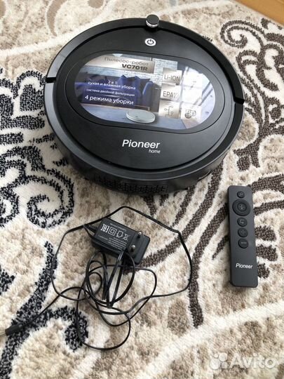 Робот пылесос pioner