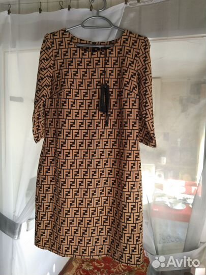 Женские вещи