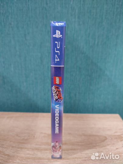 Игра lego movie 2 PS4. Диск новый