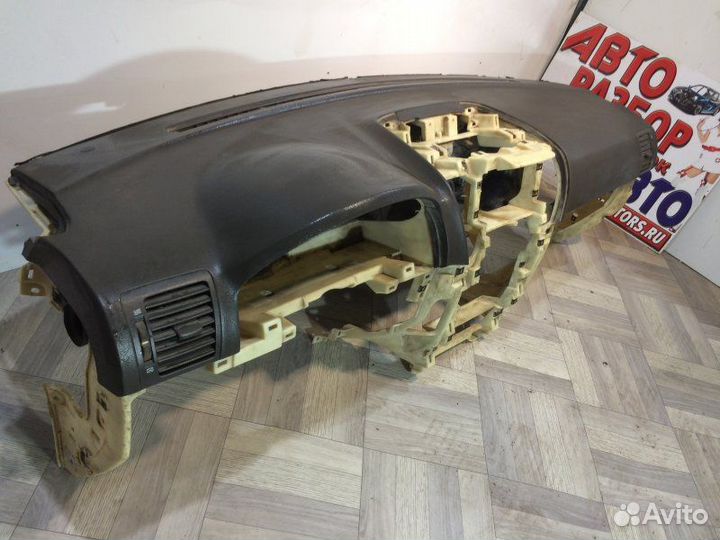 Торпедо Kia Sorento 1