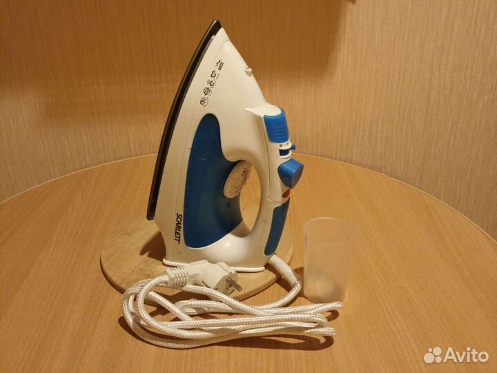 Утюг Scarlett рабочий SC-1134s