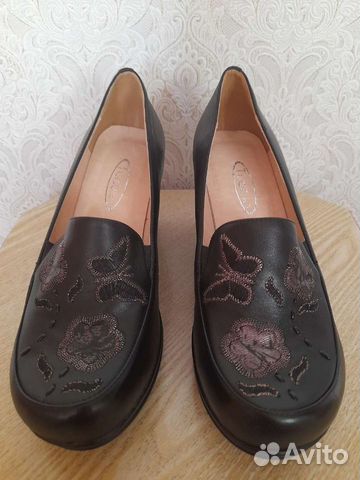 Туфли чёрного цвета кожа