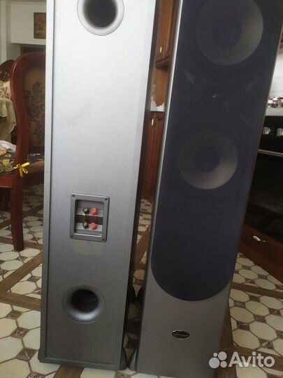 Акустика Ultimate Stage 5.1 300 вт 2 колонки