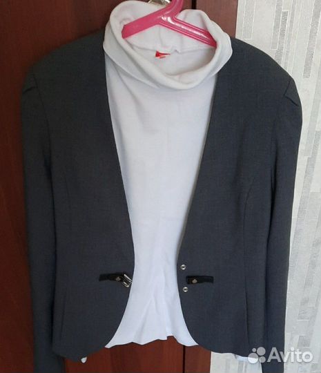 Школьная форма на девочку.152-158.серая