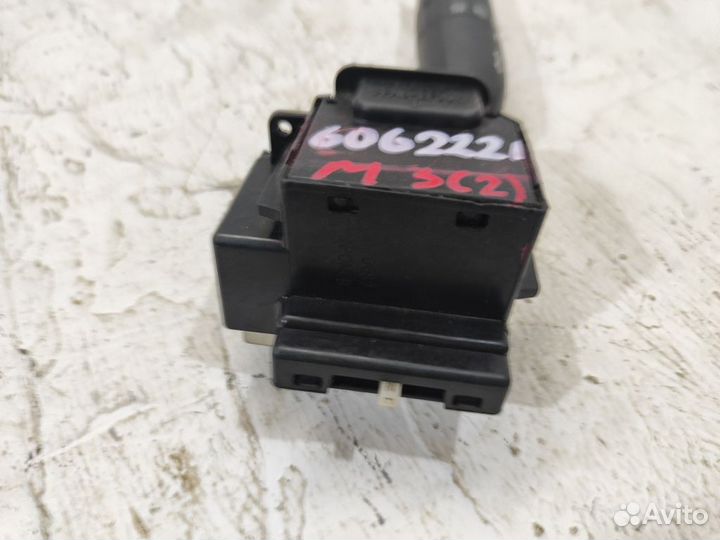 Переключатель поворотов подрулевой