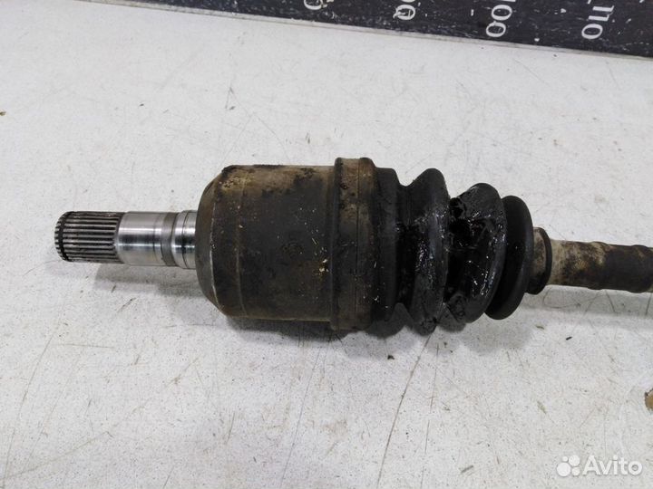 Привод передний левый GR032560XD