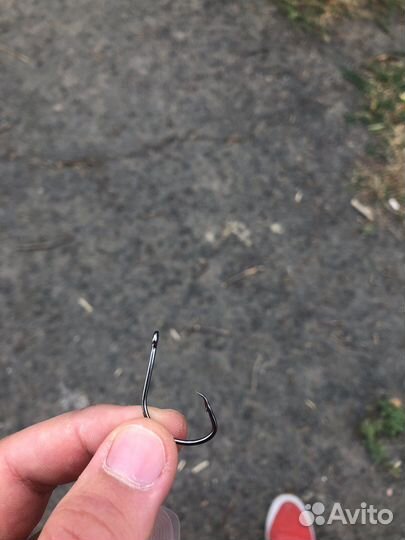 Крючки рыболовные