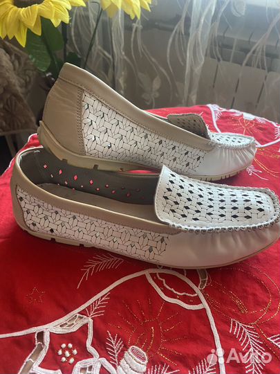 Мокасины женские