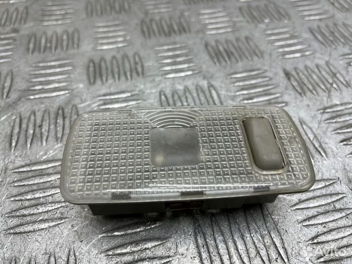 Плафон освещения багажника Nissan X-Trail T31