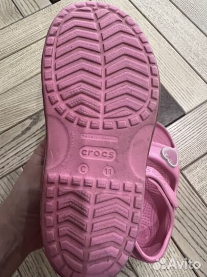 Crocs босоножки детские