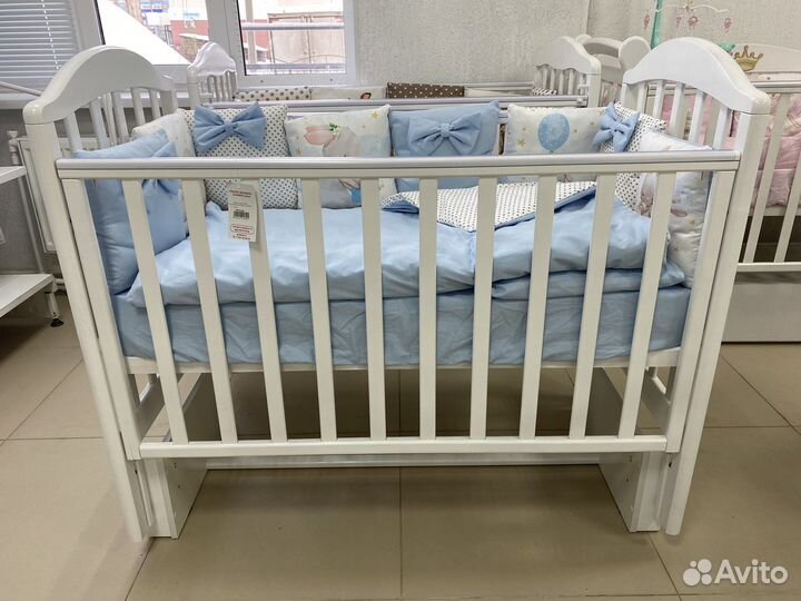 Детская классическая кровать