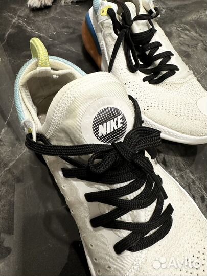 Кроссовки Nike