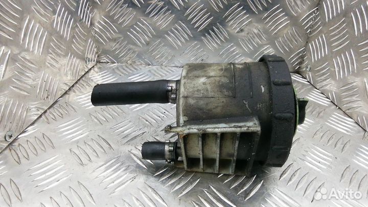 Бачок гура на Volkswagen Transporter T4