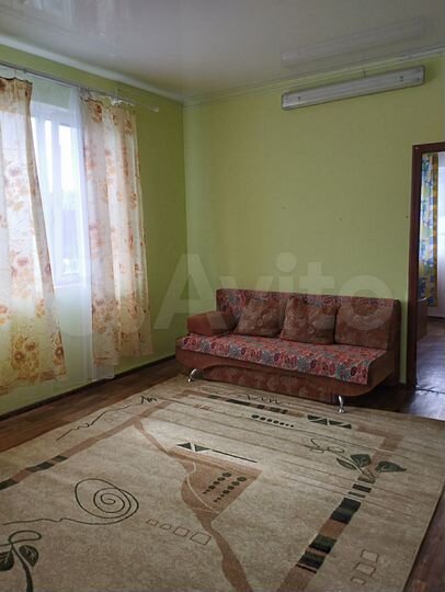 2-к. квартира, 50 м², 3/3 эт.