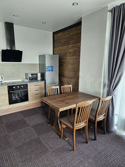 2-к. квартира, 65 м², 4/8 эт.