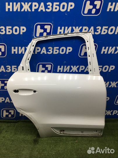 Дверь задняя правая Porsche Macan