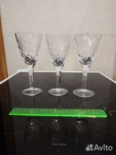 Хрустальные бокалы