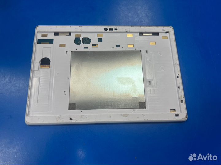 Арт.18 планшет Lenovo tb-x505x на запчасти