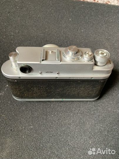 Фотоаппараты Зенит-Е, Зоркий-4