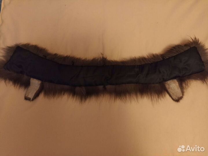 Меховой воротник чернобурка