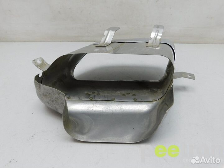 Б/У Б/У Насадка на глушитель б/у Правая