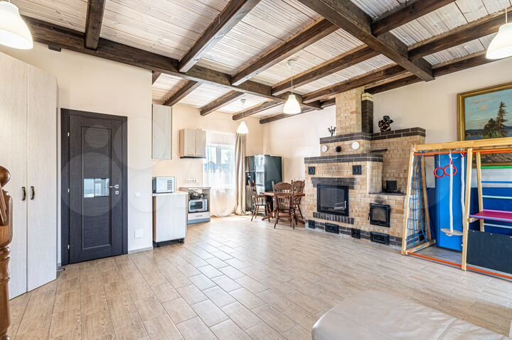 Коттедж 95 м² на участке 5 сот.