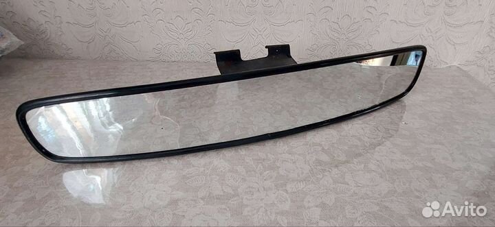 Зеркало заднего вида салонное