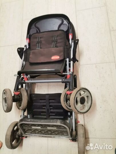 Коляска для погодок