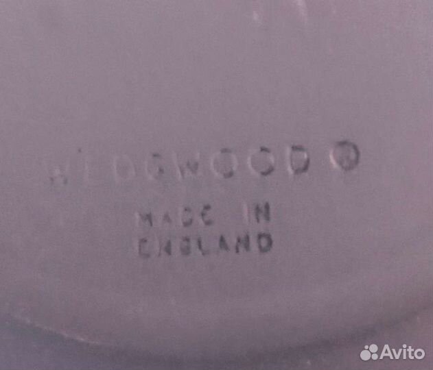 Пепельница- подставка фарфор с барельефом