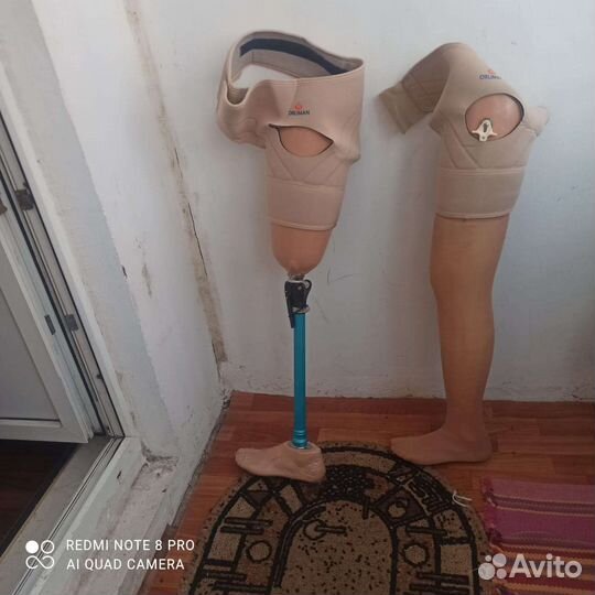 Протез левой ноги