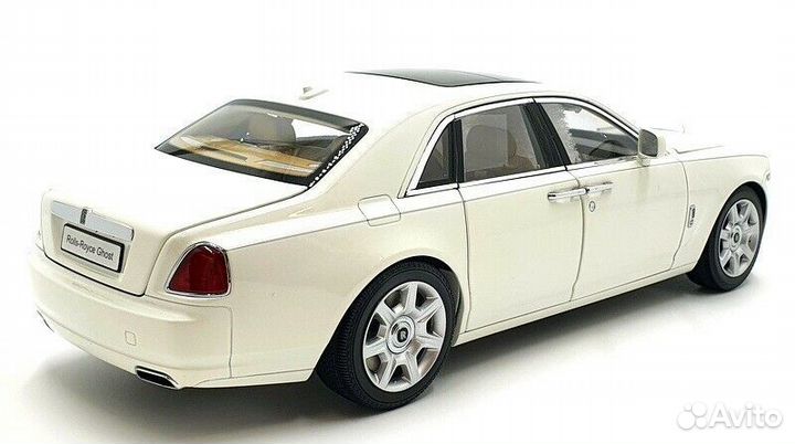 1:18 Kyosho Rolls-Royce Ghost English White 2
