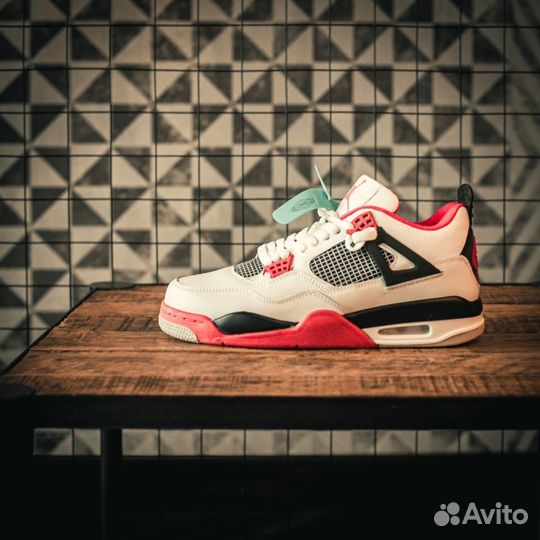 Кроссовки nike air jordan 4