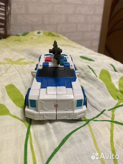 Автобот стронгарм ДЕ люкс