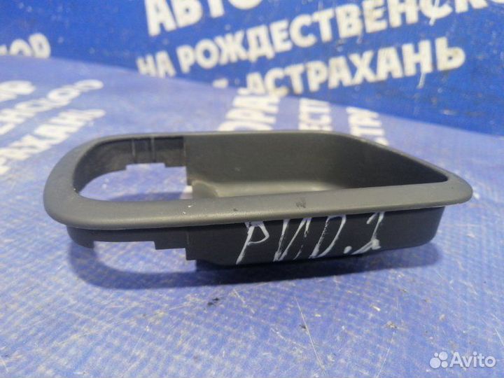 Накладка обшивки двери Kia Rio 2 хэтчбек G4EE 2010