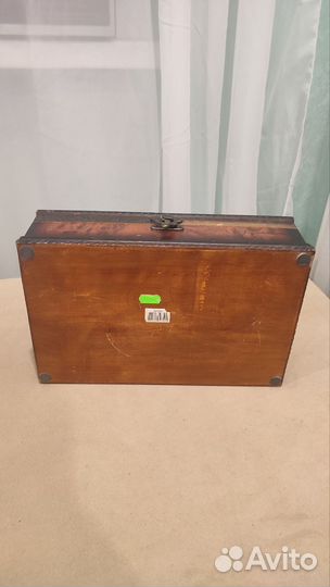 Сундук шкатулка