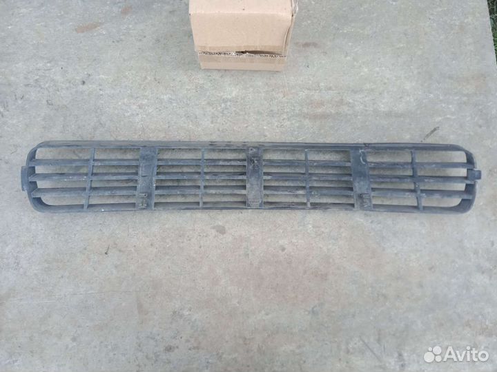 Решётка Ауди 80 B4 оригинал