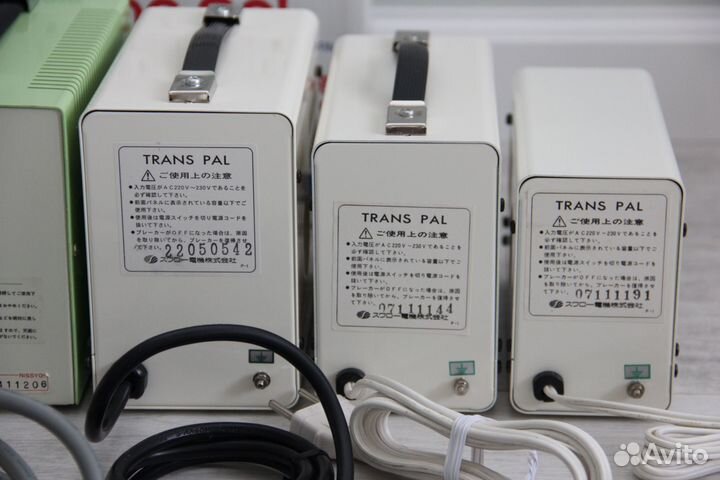 Японский понижающий трансформатор Nissyo Toyozumi