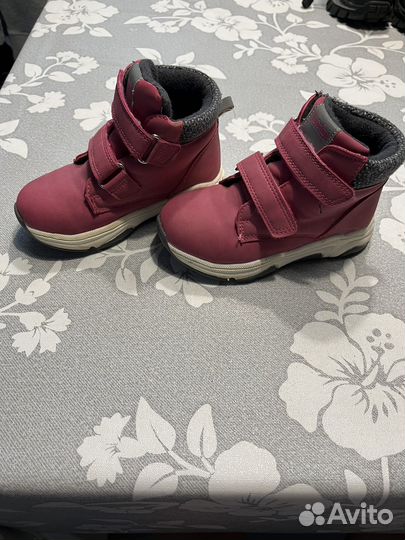 Ботинки демисезонные для девочки 26