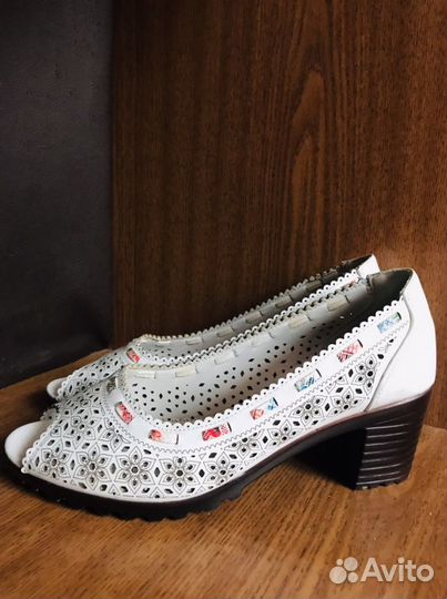 Туфли женские летние
