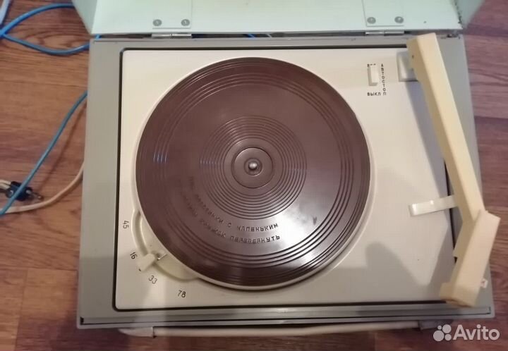 Проиграватель для винила Концертный